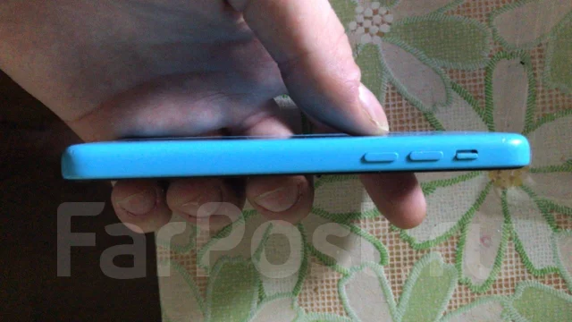 Apple iPhone 5c. �/�, �����, 4G LTE ����