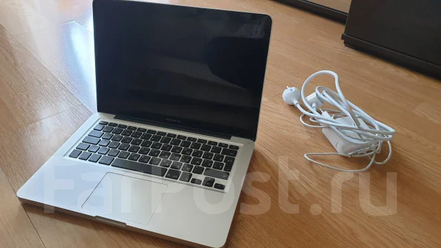Apple MacBook Pro 13 2012 Mid MD102. 13", 2,5����, ��� 8 ��, ���� 500���, WiFi: 1, Bluetooth: 1, ����������� �� 6��. ����