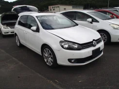 Volkswagen Golf ����