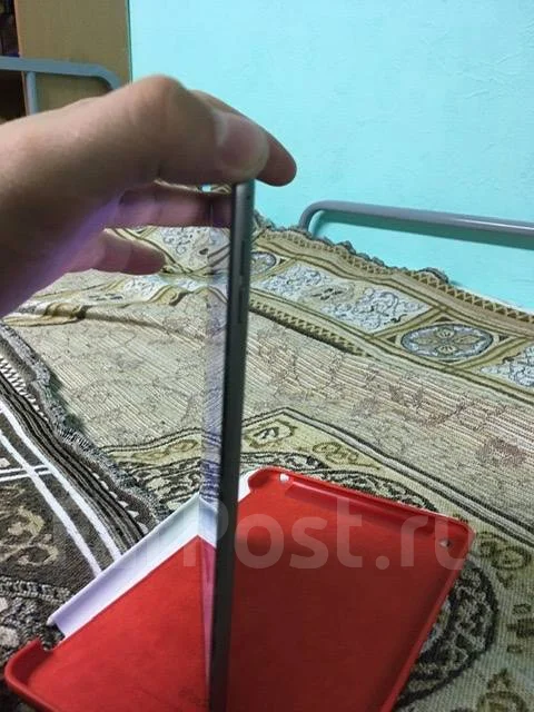 Apple iPad Mini 4 ����