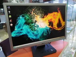 Acer. 22" ����