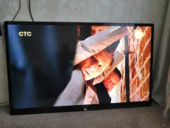 Sharp LC-60LE635RU. LED ����