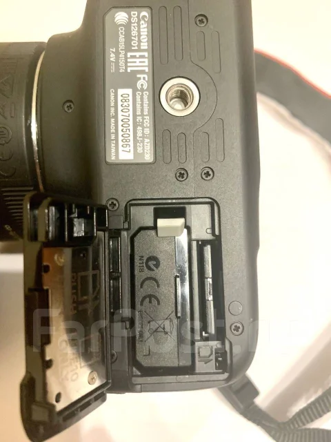 Canon EOS 4000D Kit ����