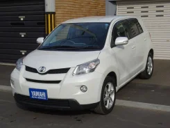 Toyota ist. �������, ��������, 1.5 (109��.�.), ������, �/�. ��� ����� �� ������������ ����