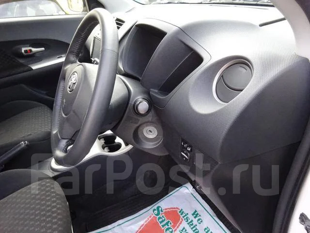 Toyota ist. �������, ��������, 1.5 (109��.�.), ������, �/�. ��� ����� �� ������������ ����