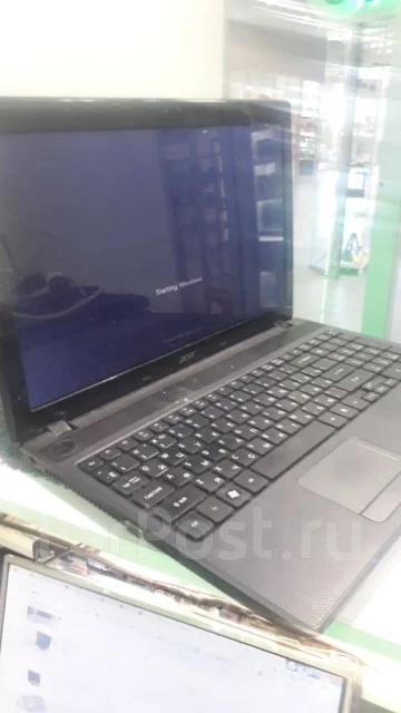 Acer Aspire 5250. 15.6", 1,3����, ��� 2048 ��, ���� 250���, WiFi: 1 ����