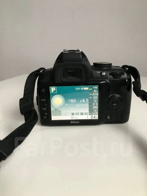 Nikon D3000. 10 - 14.9 �� ����