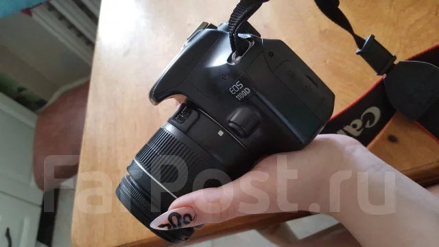 Canon EOS 1100D ����