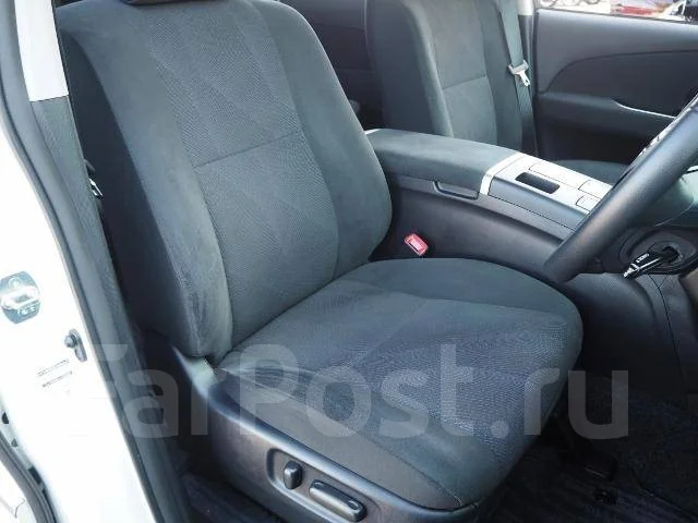 Toyota Estima. ��������, 4wd, 2.4 (150��.�.), ������, 67 700����. ��, �/�. ��� ����� �� ������������ ����