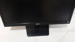 LG. 19", ���������� �� (LCD)