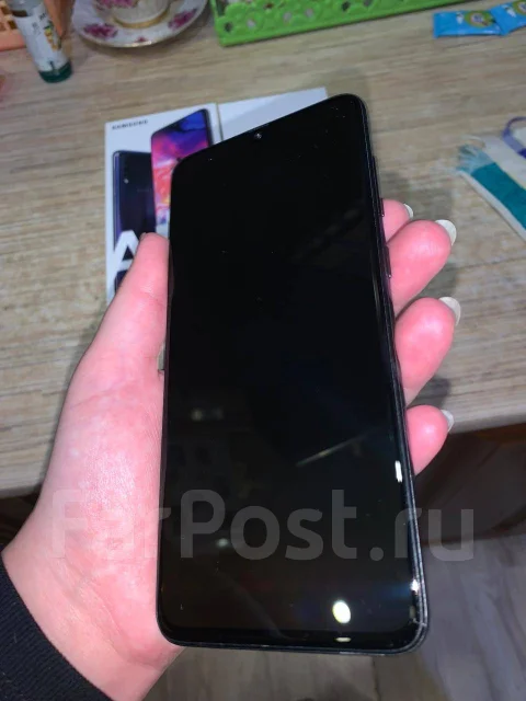 Samsung Galaxy A70. �/�, ������, 3G, 4G LTE, Dual-SIM, NFC ����