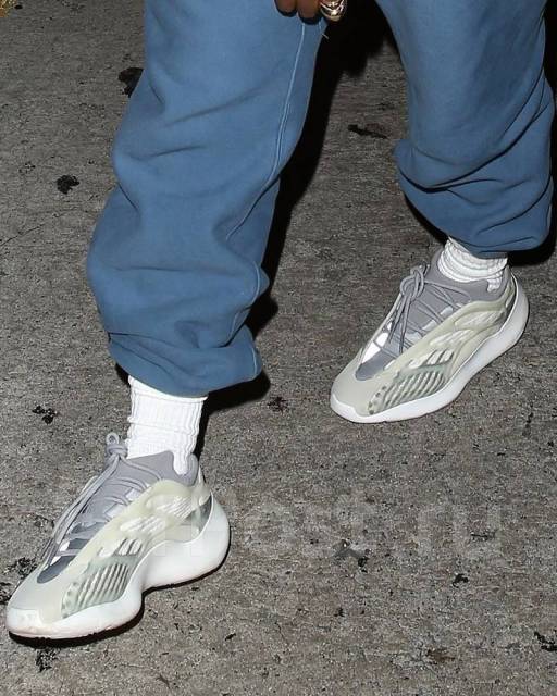 Kanye yeezy v3 shop
