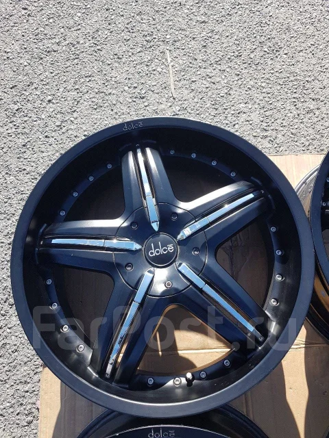 Dolce Wheels. 8.0x20", 5x114.3, ET35, �� 73���. ����