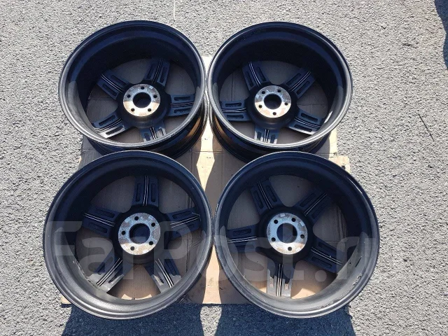 Dolce Wheels. 8.0x20", 5x114.3, ET35, �� 73���. ����