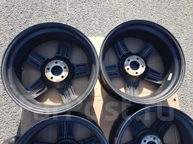 Dolce Wheels. 8.0x20", 5x114.3, ET35, �� 73���. ����