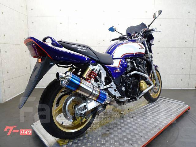 cb 1300 2002