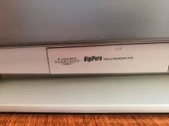 JVC. CRT (���) ����