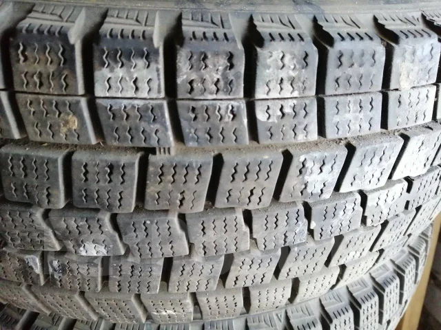 Dunlop DSV-01. ������, ��� �����, 2009 ���, �/�, ����� 30 % ����