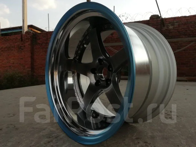 SSR Professor SP4. 9.0x19", 5x100, 5x112, 5x114.3, 5x120, 5x130, �� 73���. ��� ����� �� ���������� ����