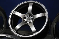 RAYS Gram Lights T57-RC. 8.5x18", 5x100, ET45 ����