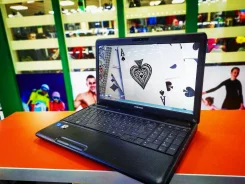 Toshiba Satellite C660. 15.6", 1,6����, ��� 2048 ��, ���� 320��� ����