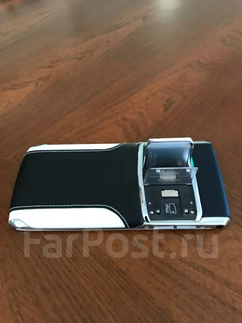 Vertu Signature. �����, �����, ������, 4G LTE ����