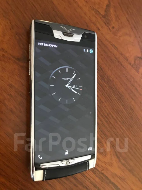 Vertu Signature. �����, �����, ������, 4G LTE ����