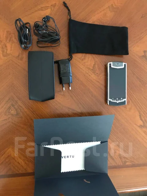 Vertu Ti. �����, ������, 4G LTE ����