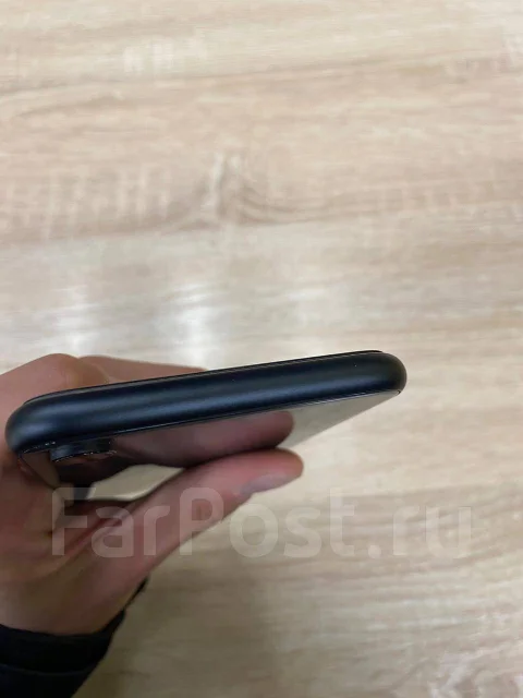 Apple iPhone Xr. �/�, ������, 3G, 4G LTE ����