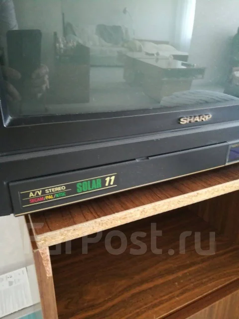 Sharp 21FN1. CRT (���) ����