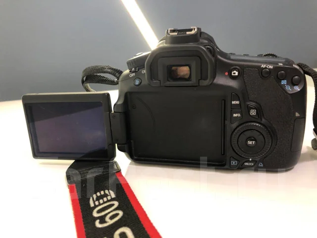 Canon EOS 60D ����