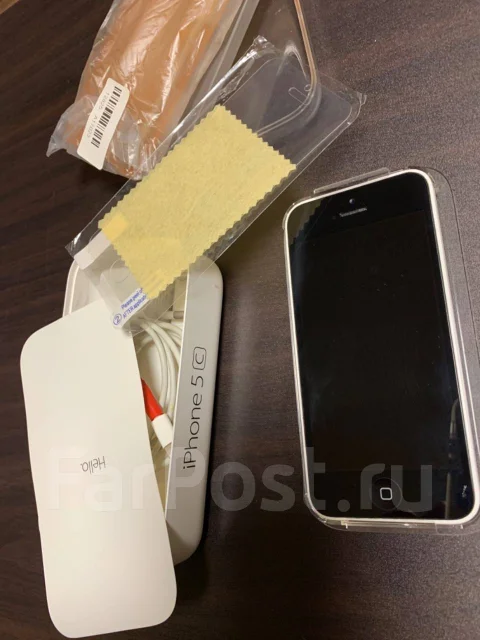 Apple iPhone 5c. �/�, �����, 3G ����