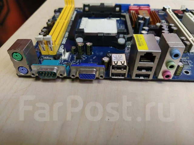 Socket AM2+ ����