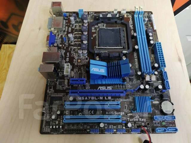 Socket AM3 ����