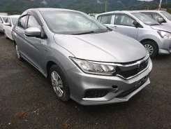 Honda Grace. GM4, LEB ����