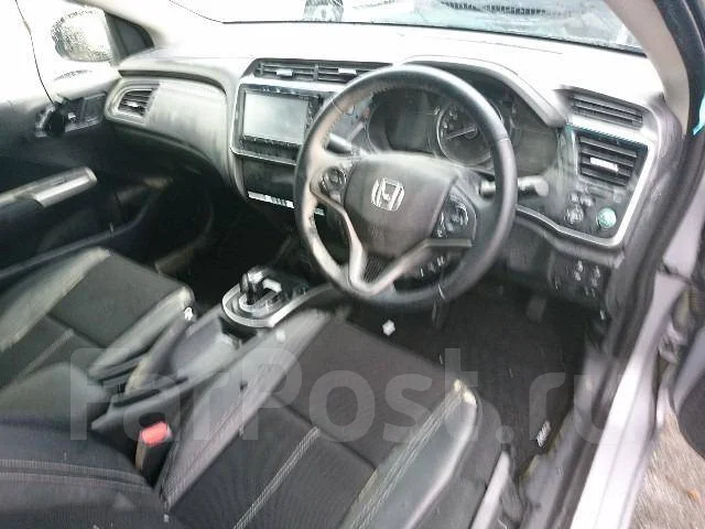Honda Grace. GM4, LEB ����