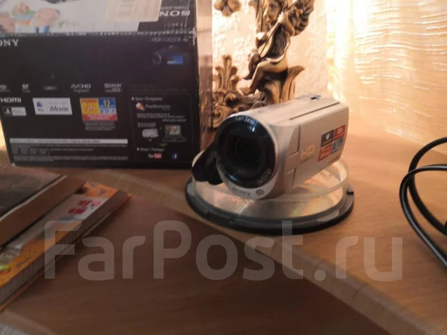 Sony HDR-CX220E. 8 - 8.9 ��, � ���������� ����