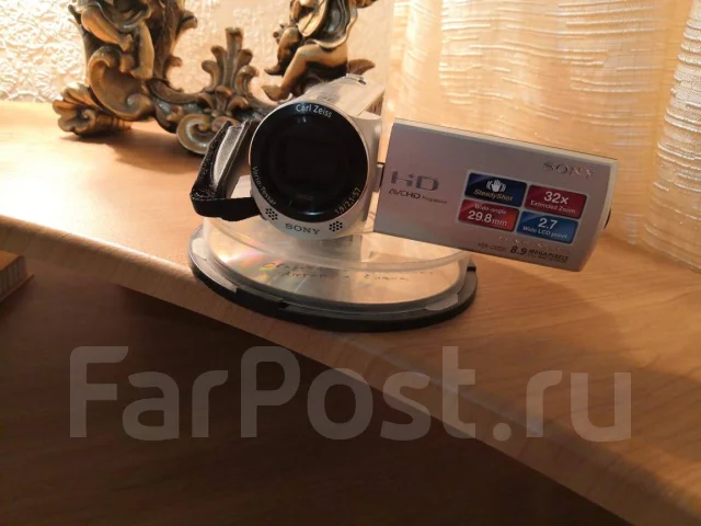 Sony HDR-CX220E. 8 - 8.9 ��, � ���������� ����