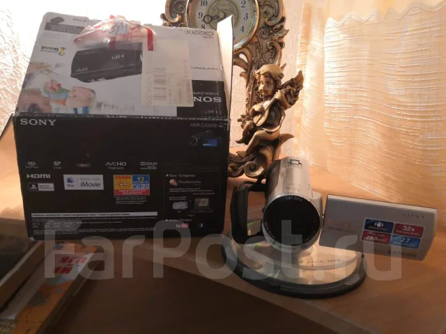 Sony HDR-CX220E. 8 - 8.9 ��, � ���������� ����
