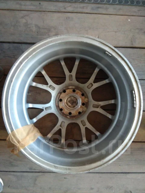Hokuto Racing Katana. 7.0x17", 4x100, 4x114.3, ET40, �� 70���. ����
