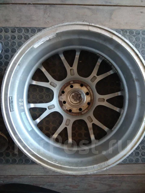 Hokuto Racing Katana. 7.0x17", 4x100, 4x114.3, ET40, �� 70���. ����