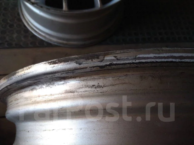 Hokuto Racing Katana. 7.0x17", 4x100, 4x114.3, ET40, �� 70���. ����