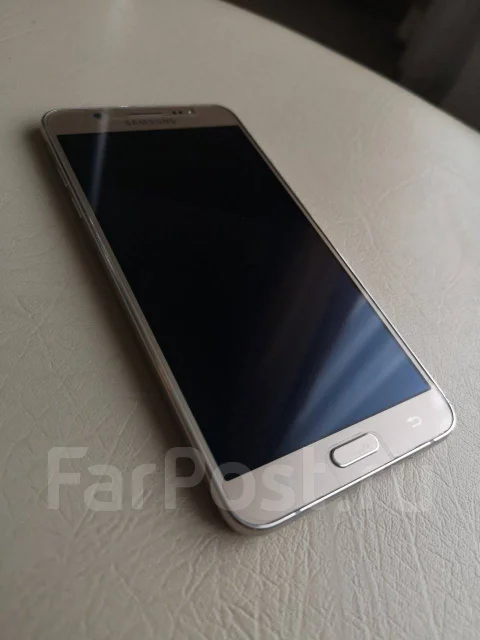 Samsung Galaxy J7. �/�, �������, 4G LTE ����