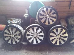 Brock. x17", 5x114.3 ����