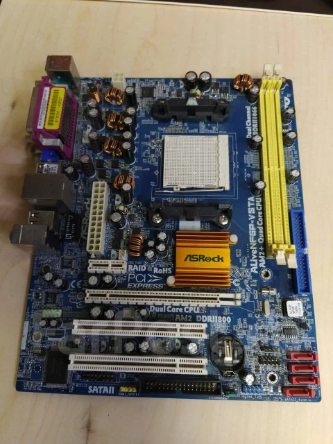 Socket AM2 ����