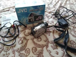 JVC GR-D23 ����