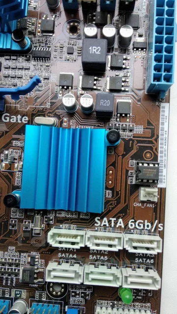 Socket AM3 ����