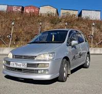 Toyota Corolla Spacio. �������, ��������, 1.6 (110��.�.), ������, 207����. �� ����