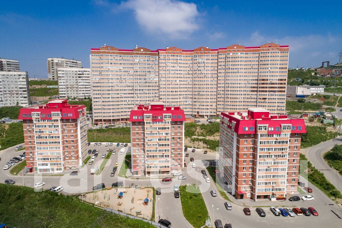 Саянск микрорайон юбилейный. Микрорайон юбилейный саянск аптека. Управляющая 71 микрорайона. Жк молодежный владвисотко. Жк нейбута 135 владивосток.