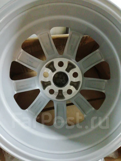 Replay LX31. 7.5x18", 5x120, ET32, �� 60,1���. ����